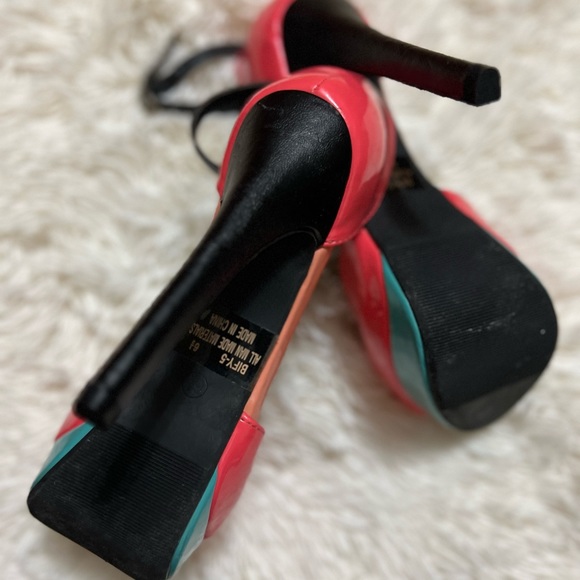 Color block coral heels - Picture 4 of 4